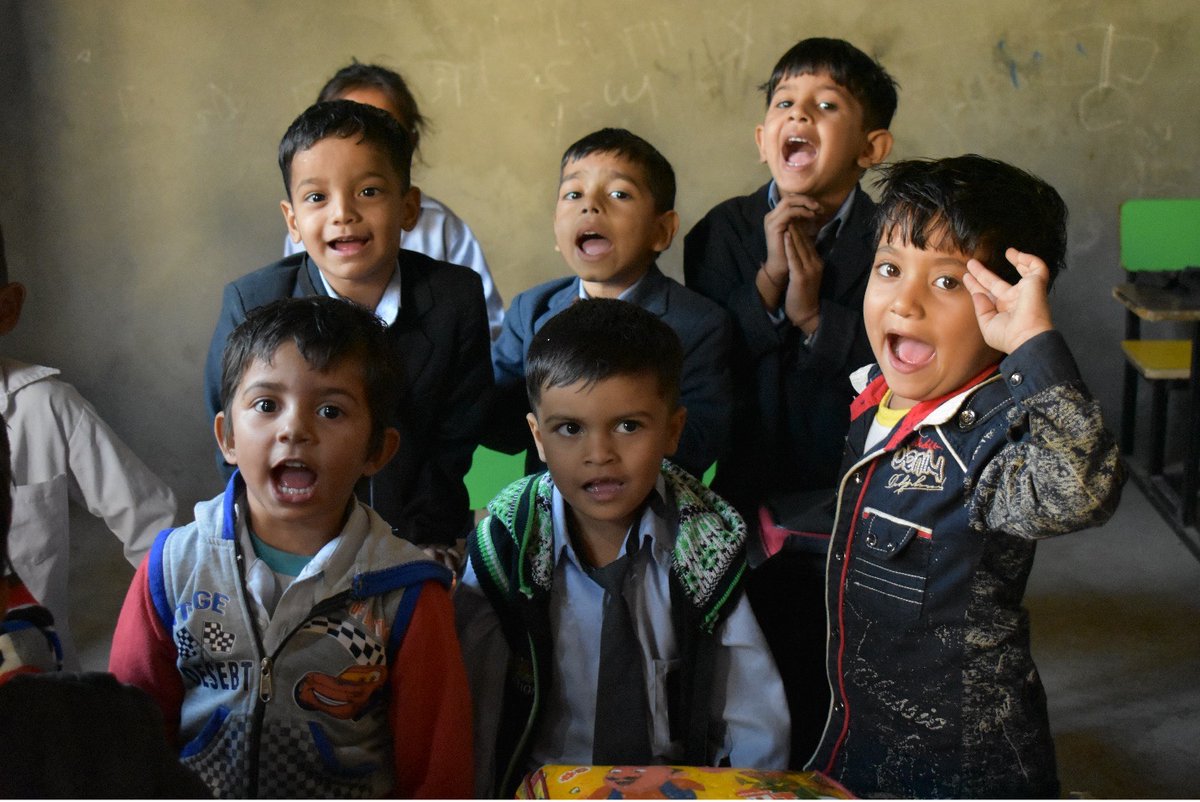 With an estimated 32 million children out of school, the public sector has not been able to provide education to all of India’s school-aged population. Read more and download our Market Knowledge Summary.

ow.ly/IfKp50Pv5MU
#sdg4 #edufinance