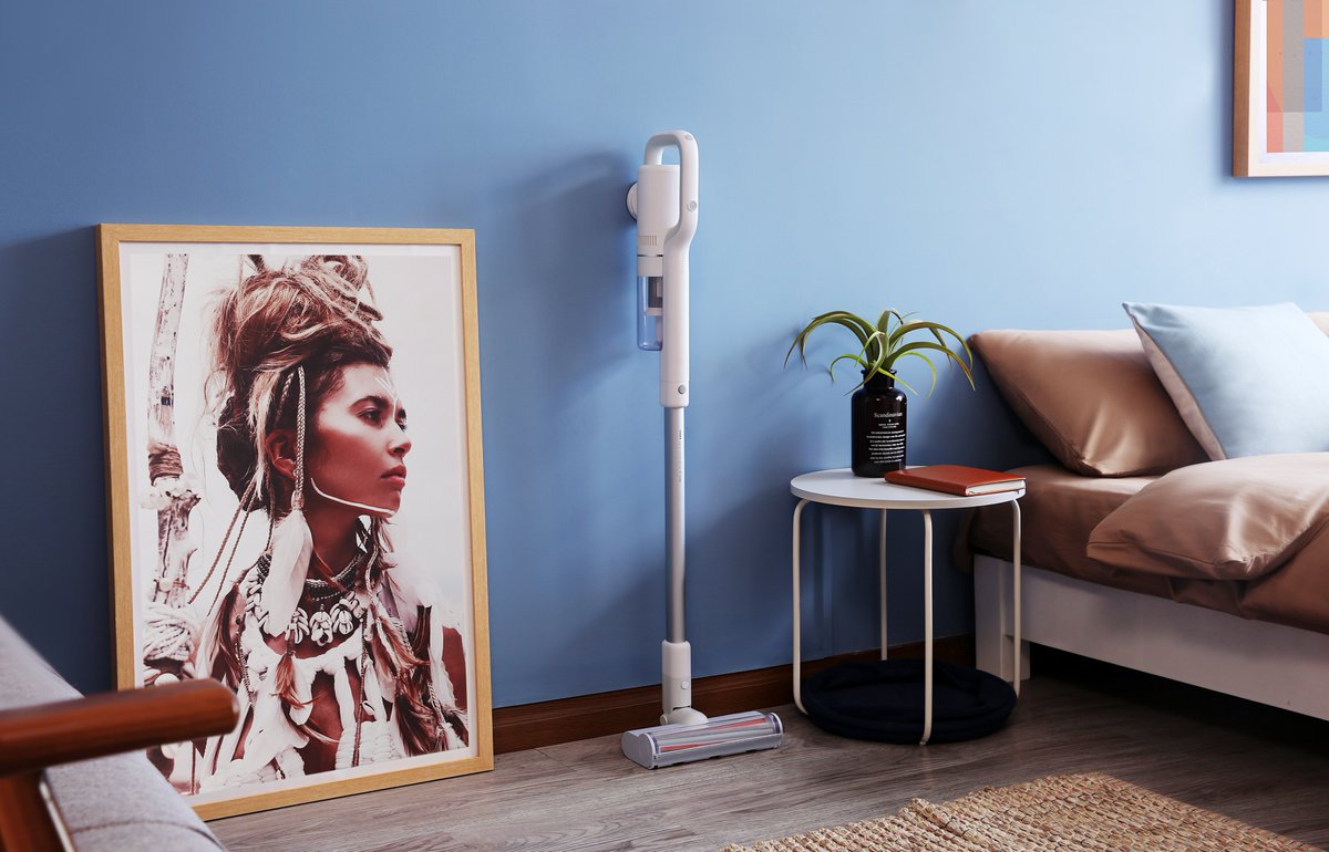 RoidmiInd's tweet photo. Why settle for ordinary cleaning tools when you can have the extraordinary? ✨ Get the latest Roidmi Portable Vacuum Cleaner – where sleek design meets exceptional suction.

 #vacuumcleaner #cleaninghacks #cleaning #cleaningmotivation #cleanfloors #technology #trending https://t.co/n4ybvqamRT