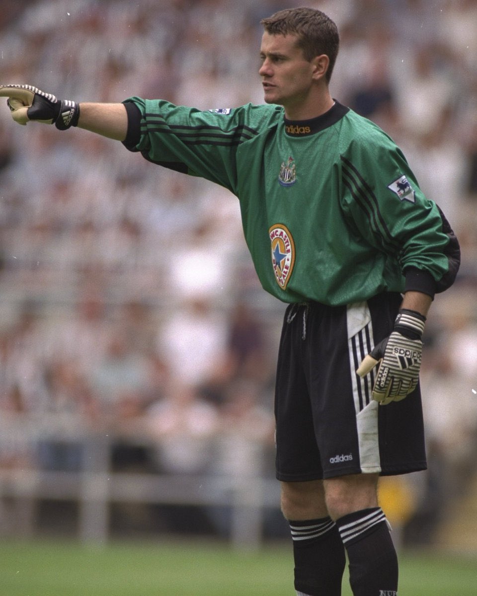 NUFC's tweet photo. A goalkeeping great. 🧤 

#OnThisDay in 1997, @No1shaygiven made his first of 462 appearances for Newcastle United! 🇮🇪 https://t.co/XgKhkC0P5i