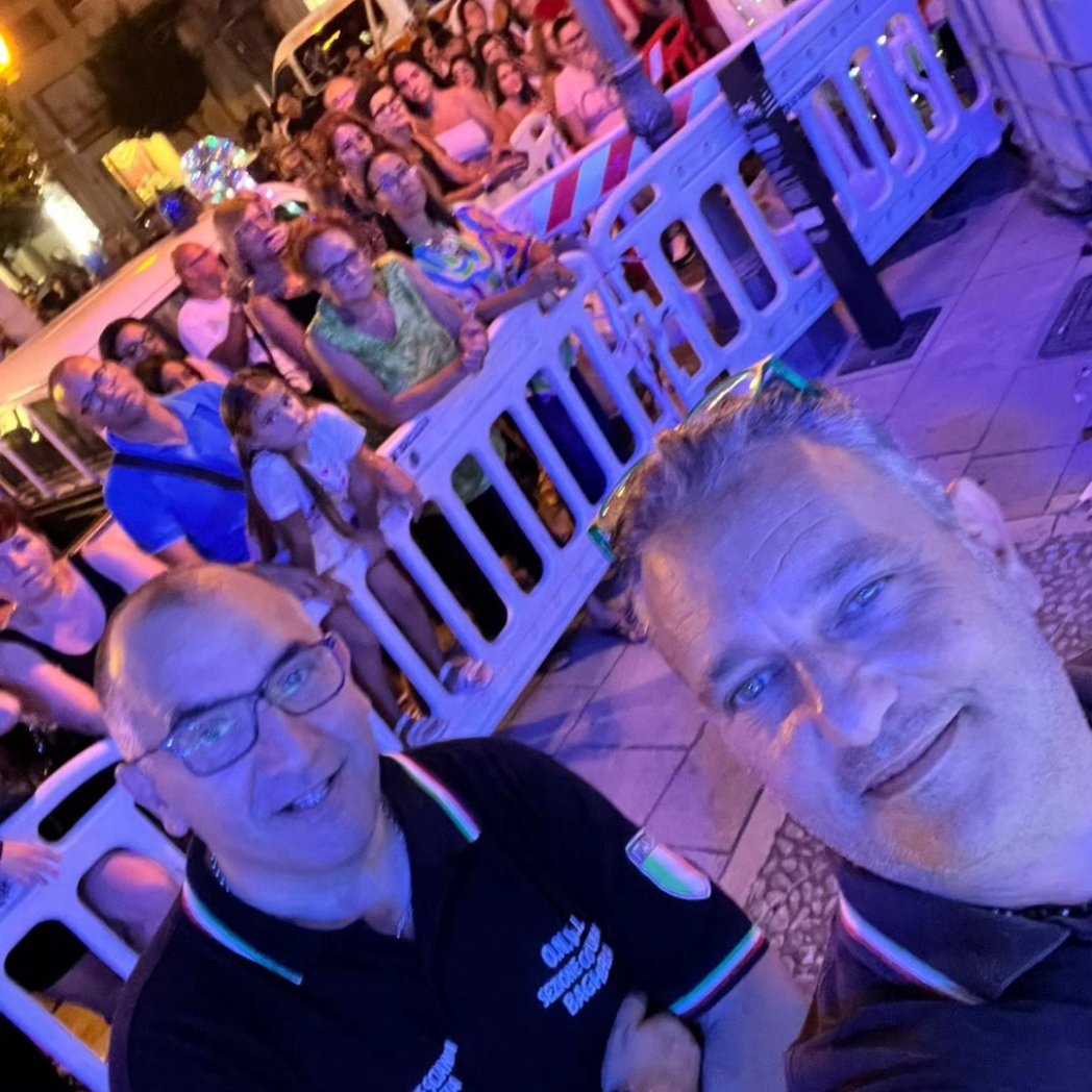Giubbeditalia's tweet photo. 08-08-2023 -Spettacolo musicale Quintezz Jazz Stringa Quintel a seguire Tribù che Balla -
#ANVVFC #BAGHERIA1
#ANVVFC #PALERMO #CITTA' con la collaborazione dell'associazione
#ONVGI #BAGHERIA e con la
#VICRI #SECURITY 💪💪💪💪💪💪💪💪✌️✌️🎊🎊🎊🎊🎊🎊🎊🎊 https://t.co/PLmjNQHJZF