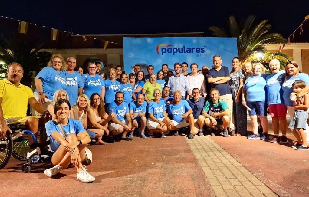 Ayer estuvimos con los compañeros de <a href="/popularespinto/">Populares de Pinto</a>, su Alcalde <a href="/Aguado_pp/">Salomón Aguado - Alcalde de Pinto</a> el S.G. De <a href="/PPAsamblea/">PP Asamblea de Madrid</a> y la portavoz de S.M. De la Vega <a href="/AnaMRomero10/">AnaM Romero</a> en el día del afiliado, gracias por vuestra hospitalidad!