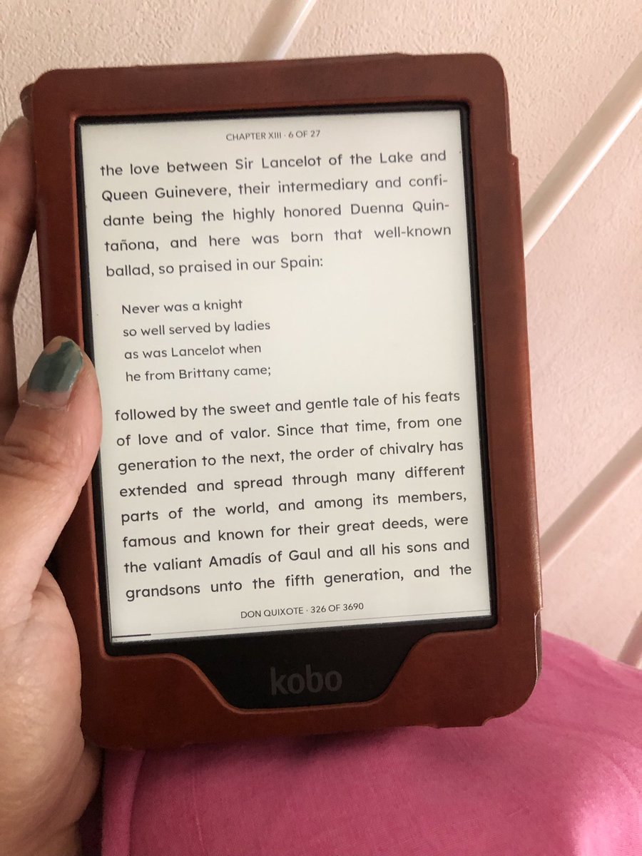 “Disaat kerjaan sudah beres, paket telah diterima, nggak ada kenyamanan di sela-sela jadwal selain selonjoran sambil baca Don Quixote” #bookworm   #bacadimanasaja