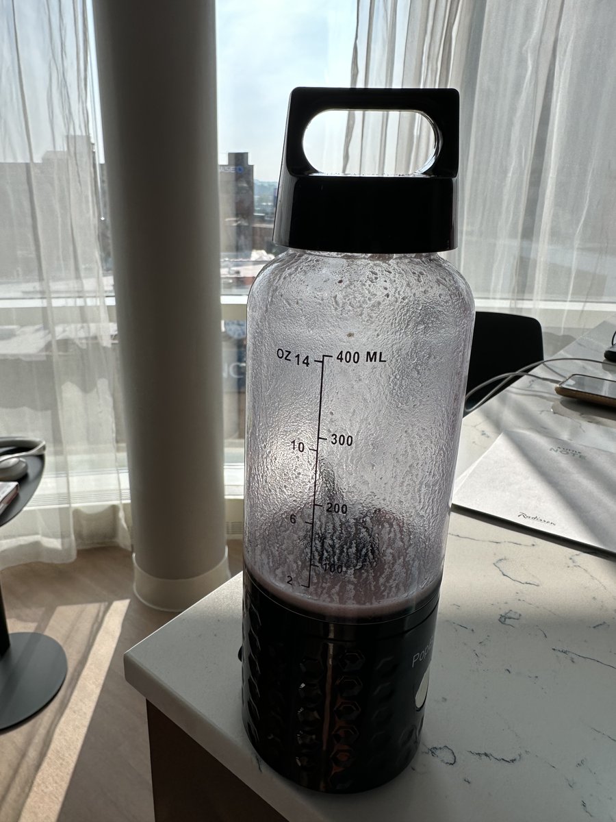 Lianne Mandelbaum tweet media