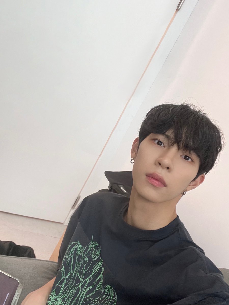 TIOT 티아이오티 tweet media