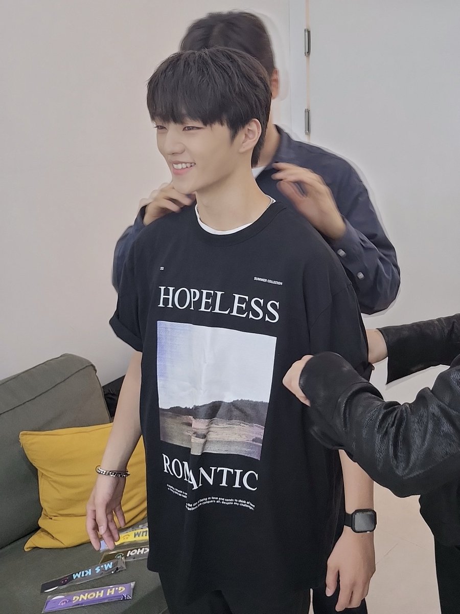 TIOT 티아이오티 tweet media