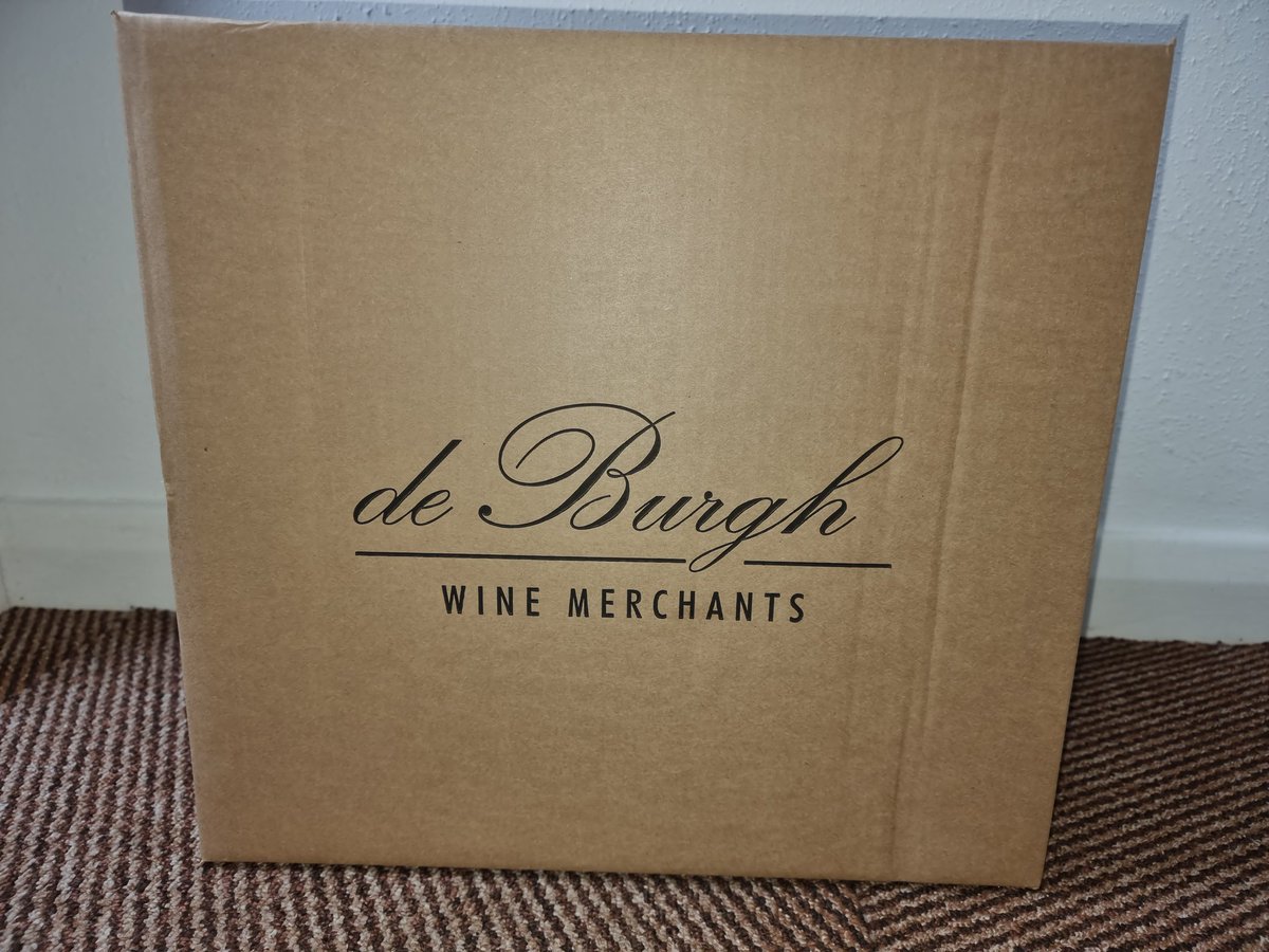 This is always a nice package to receive. I don't often mention shops etc, but @deBurghwines are really excellent. Great selection, excellent service and competitive pricing. If you live near Edinburgh..give them a go and support local.