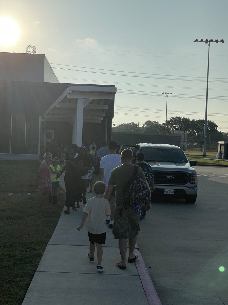 Deborah Crowley tweet media