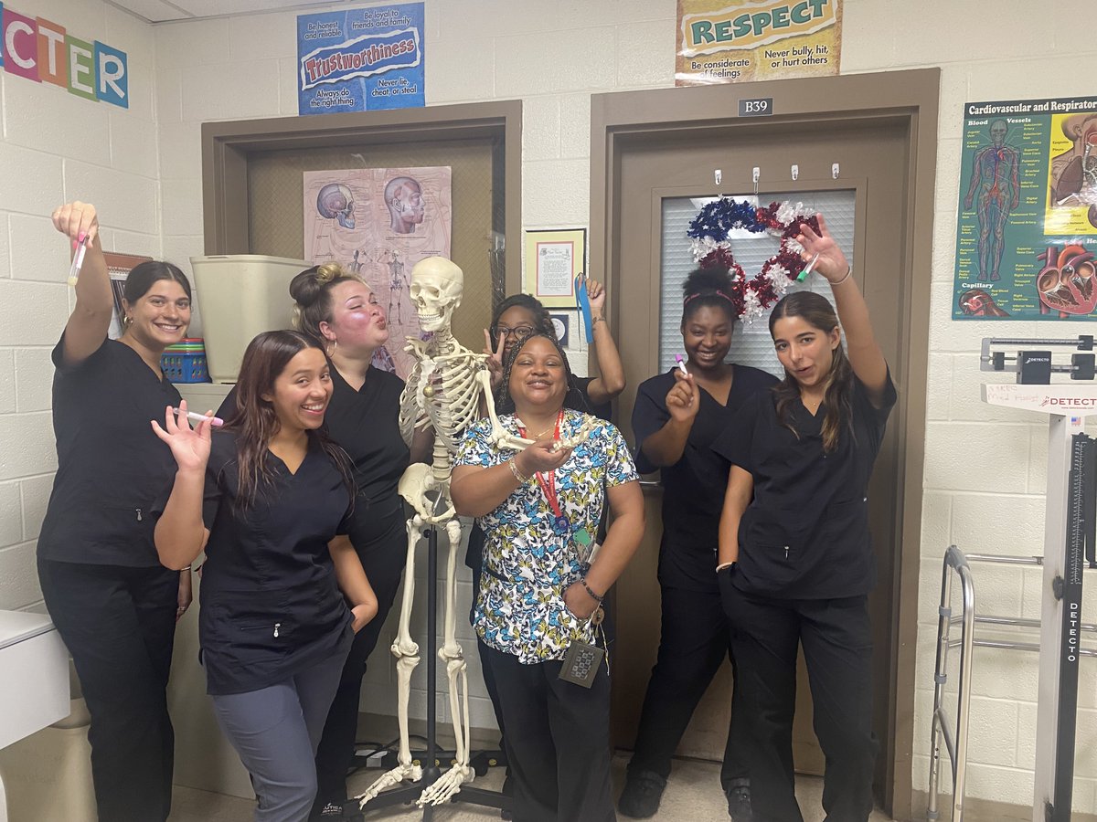 NHREC_CFAAT's tweet photo. Along with the Face-Off, we also were congratulating our phlebotomy students that were completing this past week.
We are so happy to have had them with us!
Join us as we continue to congratulate and encourage them as they prepare to take their CPT exam!
#phlebotomy #CFAAT https://t.co/vX8hcVD4xT