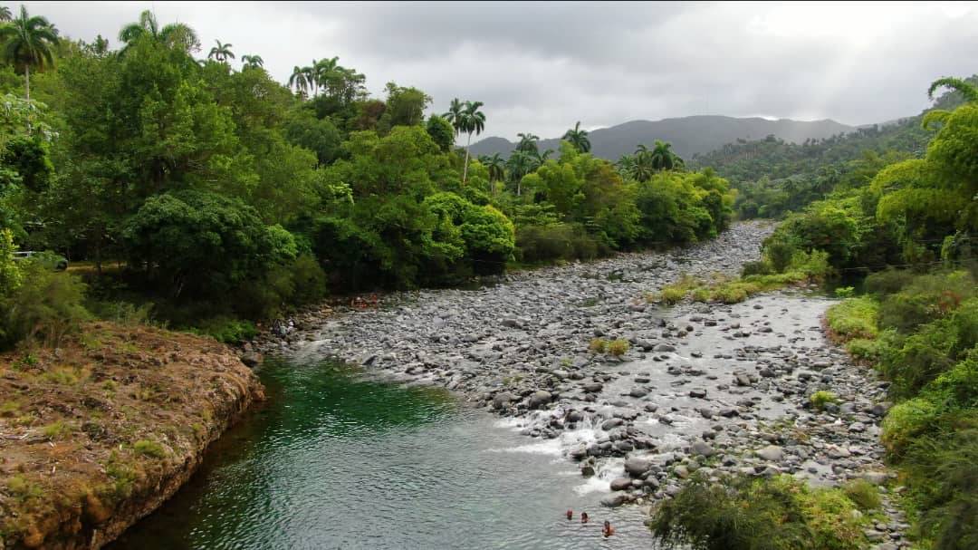 Río Duaba, en la provincia de #Guantánamo

#naturaleza #rios #Naturaleza #Cuba #medioambiente #florayfauna #naturalezasecreta

FOTOS: Página Naturaleza Secreta