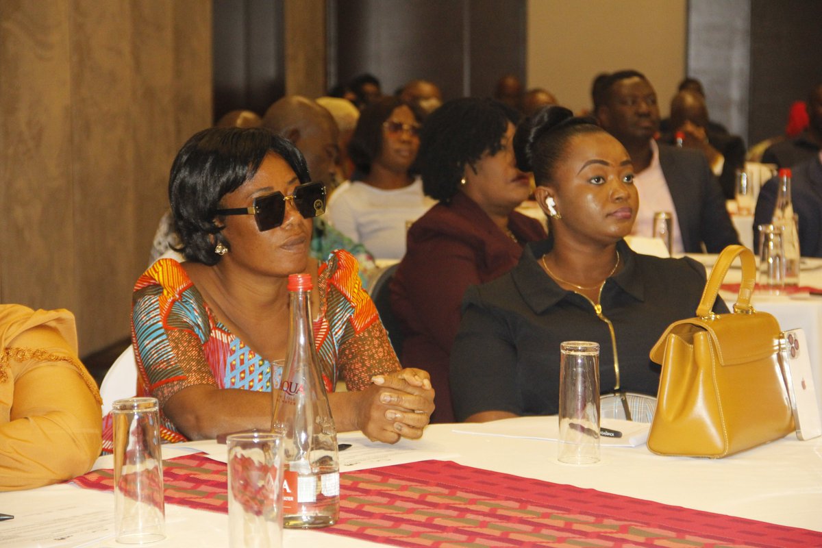 CDDGha's tweet photo. NALAG's Gen. Sec., Hon. Kokro Amankwah, emphasized the #DLE mobilizes more human resources than any election in Ghana to promote inclusivity, but only 579 women were appointed out of over 6,200 electorates, showing institutional and cultural barriers despite gov't interventions. https://t.co/3P8YHG7lJM