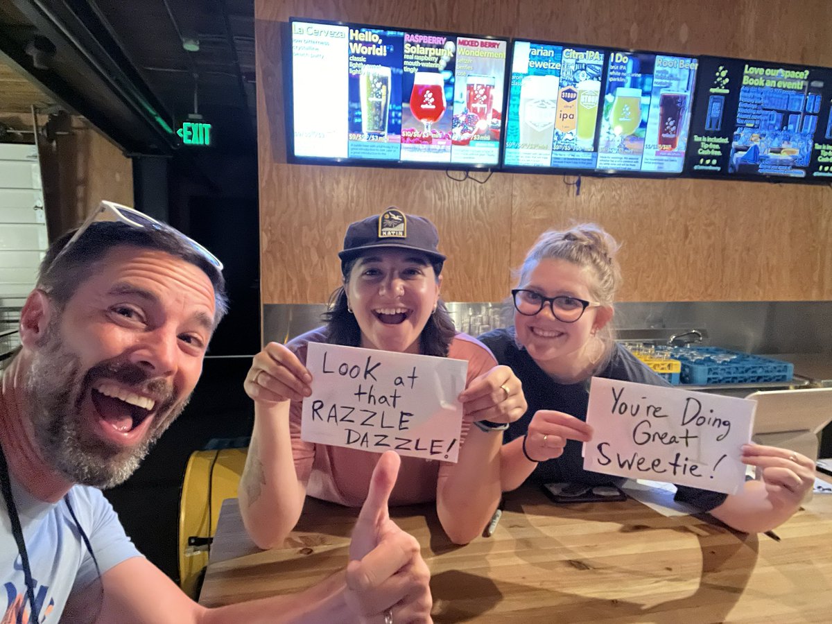 crtr0's tweet photo. #SeattleJSConf 2023 is a wrap!
Thanks to my family, my friends and the whole Seattle JS & web community for making this such an amazing event! โค๏ธ
Oh, and see you all in June 2024 for @CascadiaJS 2024! ๐ค https://t.co/wueL2jszOV