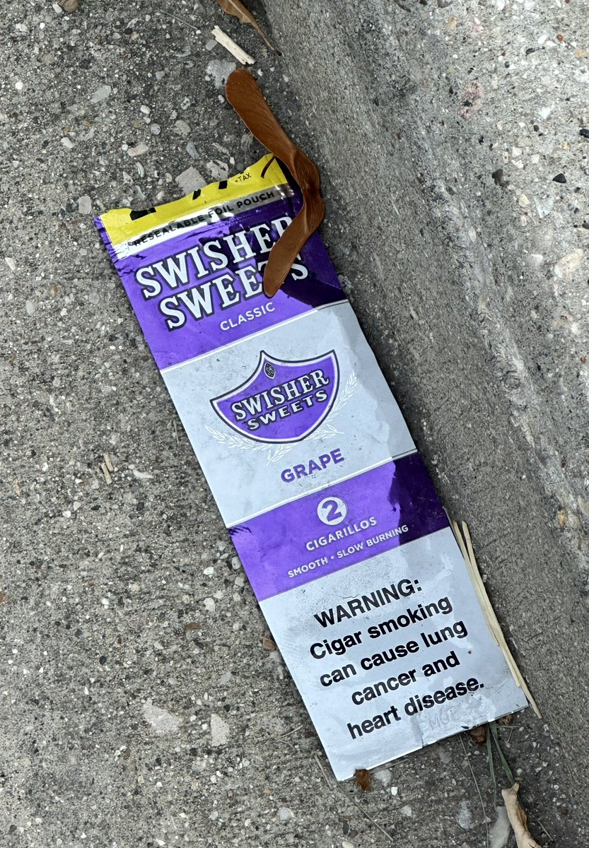 Moviegino's tweet photo. Things I don’t understand…who smokes #swishersweets and why do the smokers of these always throw the empty wrappers on the ground. (For the record I did pick it up and throw it away) https://t.co/3L9XFCPspf