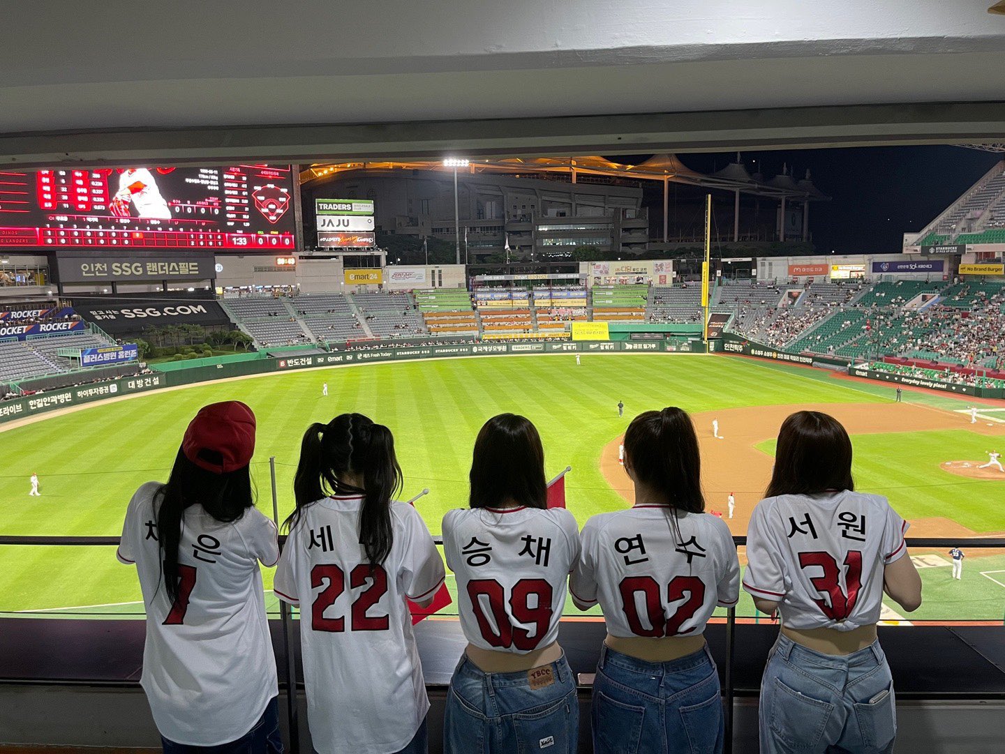 F3F4b9OaYAADevF?format=jpg&name=large