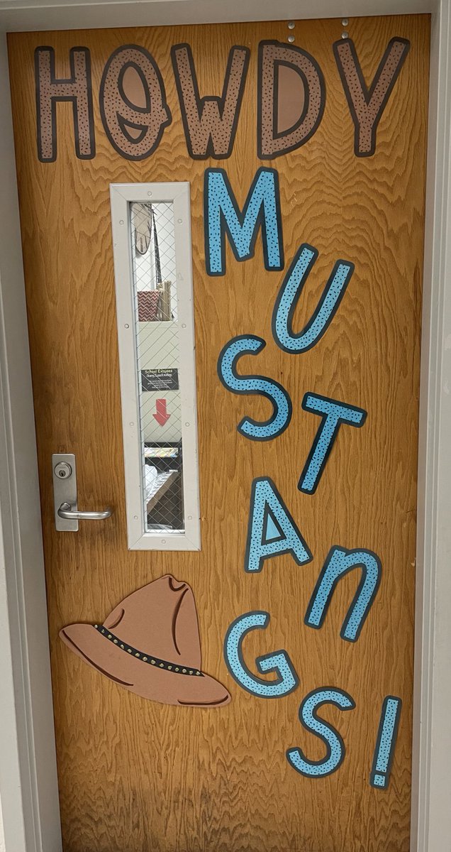 Happy NEW year from <a href="/Midway_Mustangs/">Midway Elementary</a>!! #lex1day1 <a href="/LexingtonOne/">Lexington County School District One</a>