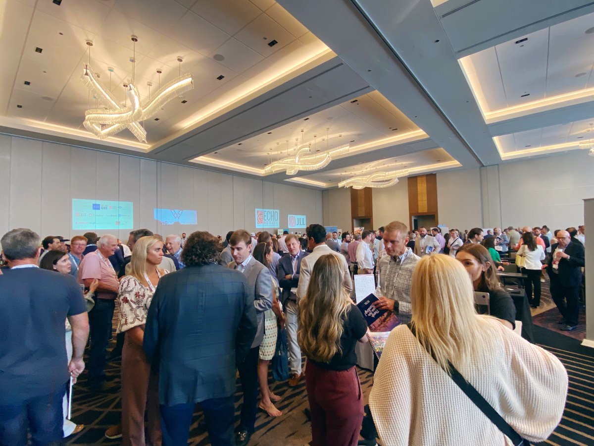 echoretail's tweet photo. @RetailLive success! Thanks to everyone who stopped by for good conversation and dealmaking. We'll see you next at Retail Live #Charlotte! https://t.co/rq7CP6QT75 #RetailLive2023 #CRE https://t.co/eeL6bSRrBu