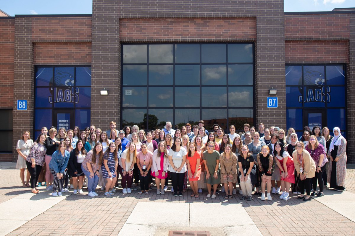 HilliardSchools's tweet photo. Please welcome Hilliard City Schools newest teachers! We are so excited to have you on board and can't wait to see you all rock this year! #readyfortomorrow https://t.co/v5PnHvP2cc