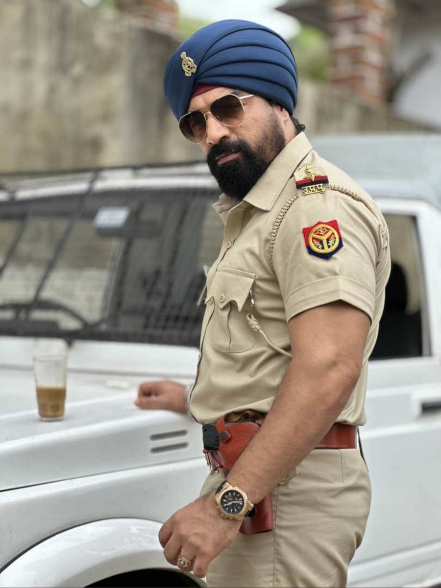 AjazUniverse's tweet photo. Shooting begin For Web series Amavasya @AjazkhanActor #ajazkhan #akufandom https://t.co/i8CV2qJeLB