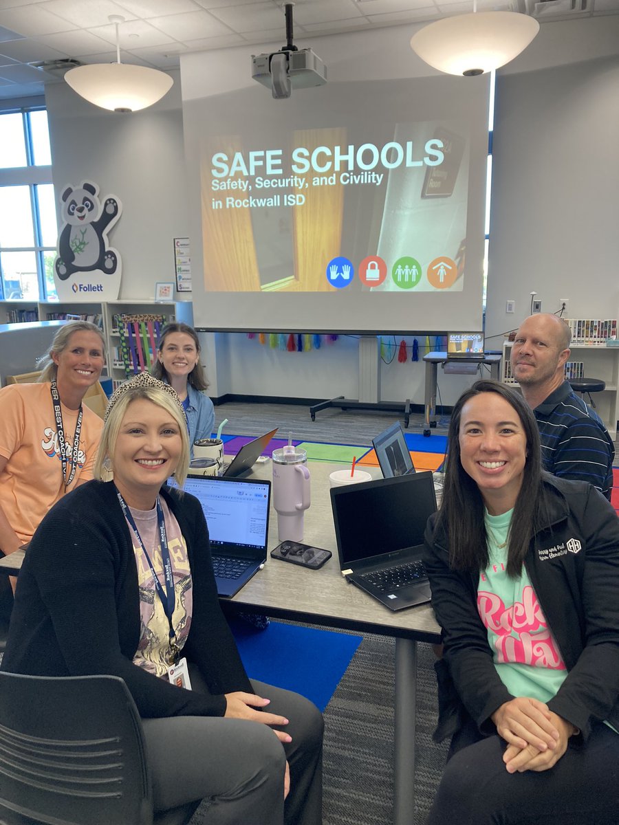 _Nicole_Morgan_'s tweet photo. Keeping our #HammFam safe! #togetherrockwall @hammelem #hammheroes https://t.co/FNhq8KYcEa