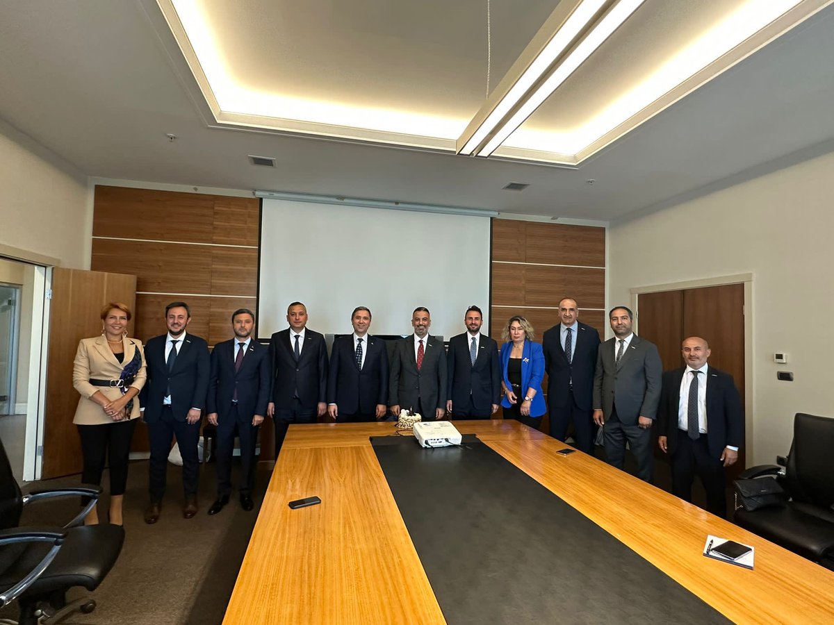 Genel Merkezimizde bizleri ziyaret eden Anadolu Aslanları İş Adamları Derneği (ASKON) Genel Başkanı Orhan Aydın ve yönetim kurulu üyelerine nazik ziyaretleri için teşekkür ederim.