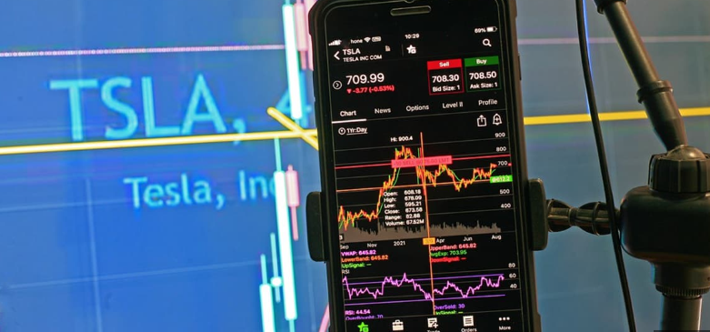 Tesla Chief Financial Officer Zachary Kirkhorn sold a total of 3,750 shares at an average price of $261.00. When insiders sell stock, it may be a pre-planned sale, or it may indicate concerns about the company's prospects or that they believe the stock is overpriced.  $TSLA