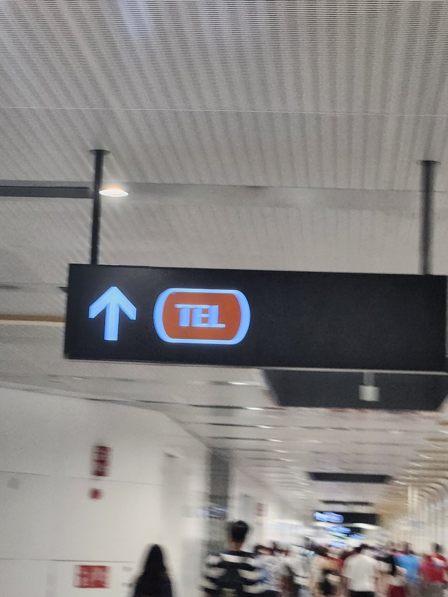 🇸🇬 (#TIRED) tweet media