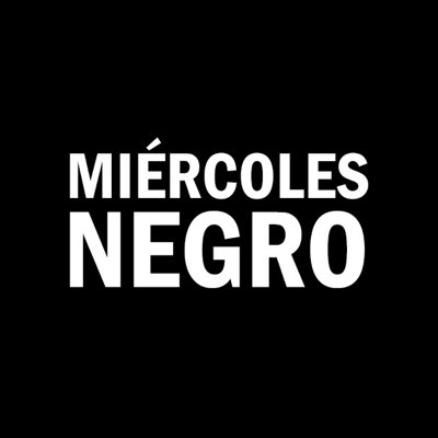 franruano's tweet photo. #NuevaFotoDePerfil
Hoy, mi perfil se viste de luto porque es #MiercolesNegro. @ComiteSUR Contra la congelación salarial y la pérdida de derechos. ¡Por un periodismo digno! https://t.co/zcolqTbSJe