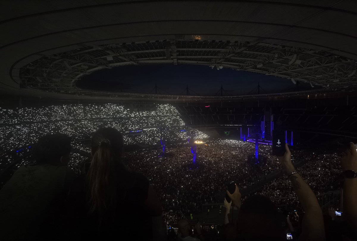 blind93380's tweet photo. #Rammstein  #SDF  22 juillet 2023  🤘😈 https://t.co/WR1vv3Jxzo