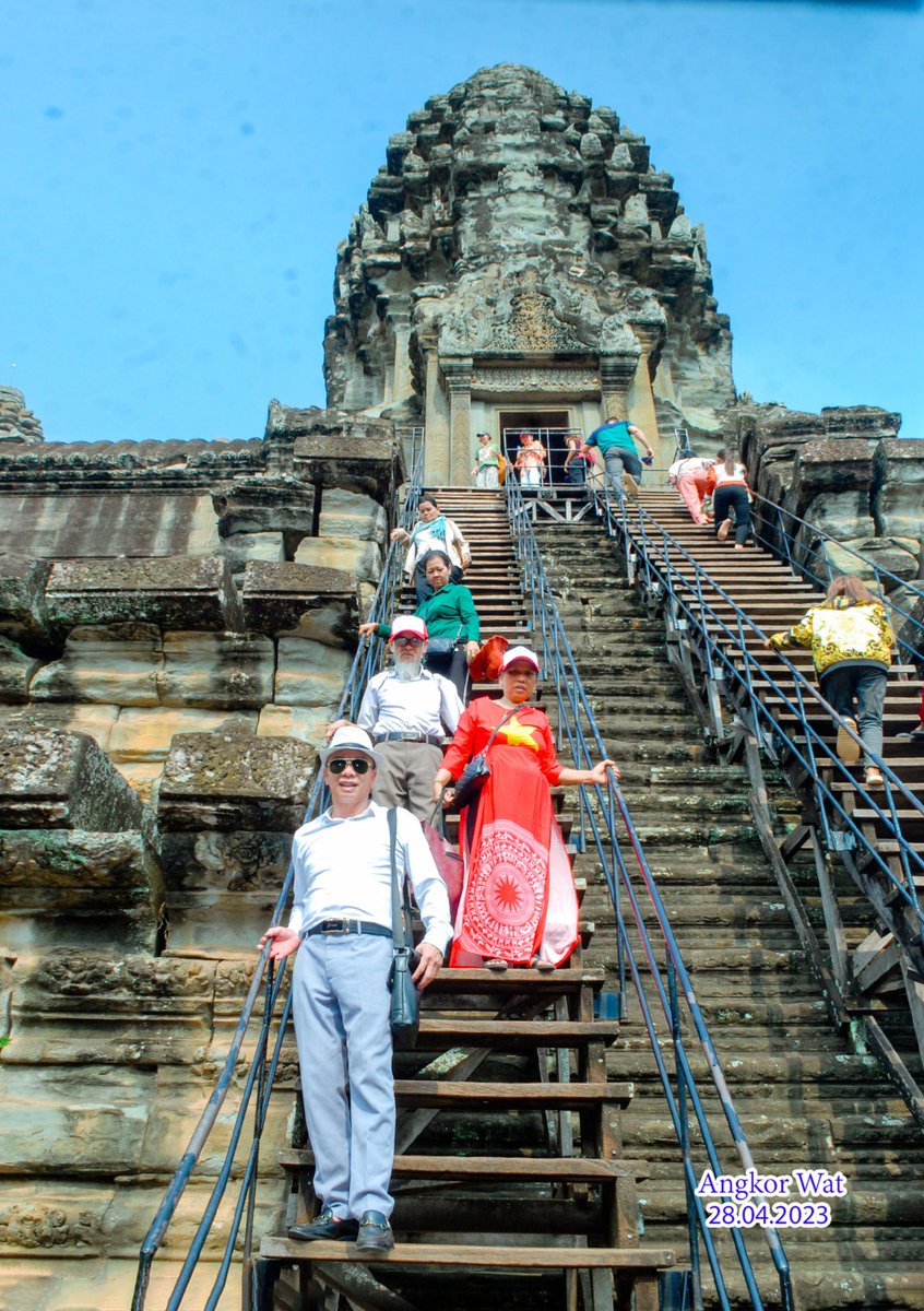 luhanhsaigon's tweet photo. CAMBODIA 🇰🇭 TOURS
CAMBODIA 🇰🇭 TRAVEL https://t.co/cXc8nwzSy4
