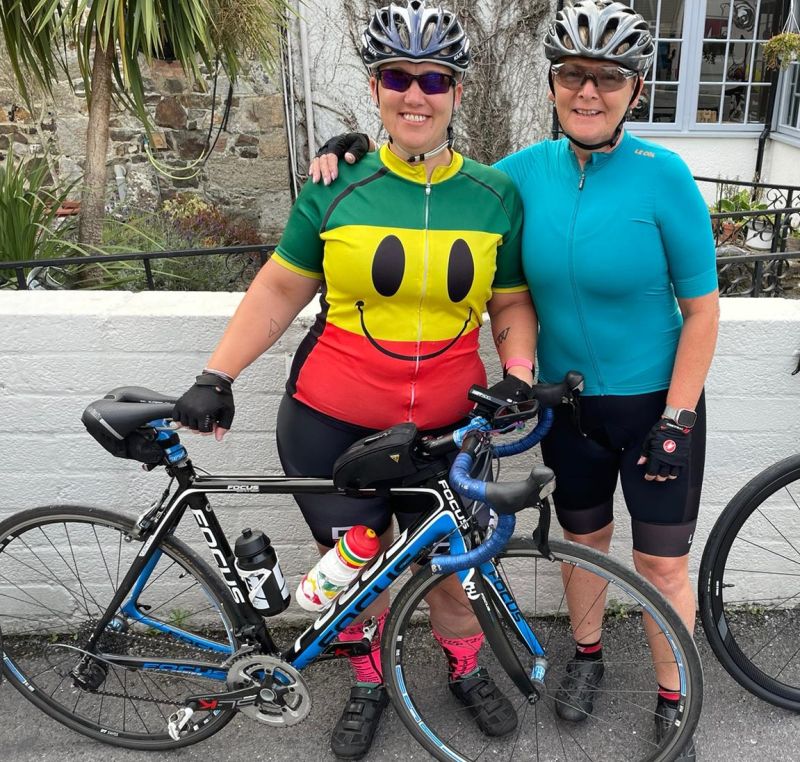 BDPlastics1's tweet image. LEJOG 2023 - DAY 3 - Bovey Tracey to Wookey Hole - 87 miles

The day&apos;s route took us through Exeter, with the stunning Exeter Cathedral; around the Ham Wall Nature Reserve; through Glastonbury; into Wells and by the Bishops Palace; and to our Hotel stop in Wookey Hole.