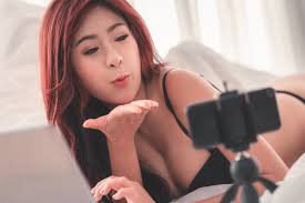 Have you ever considered becoming a webcam model to make some extra money? I am an agent for one of the<a href="/tag/feetfethish"class="tags"><span>#feetfethish</span></a>