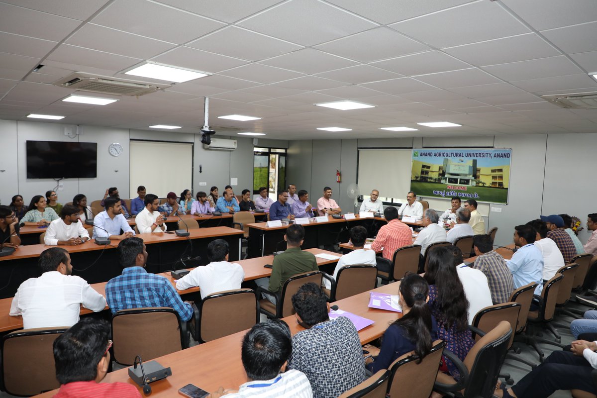 NahepCaast's tweet photo. The plenary function of the certificate course "Statistical Analysis using R Software" was held in the august presence of, Hon’ble Vice Chancellor Dr. K B Kathiria , , Hon’ble Vice Chancellor – Saurashta University Dr. Girish Bhimani and other dignitaries. https://t.co/yGqgZmLl18