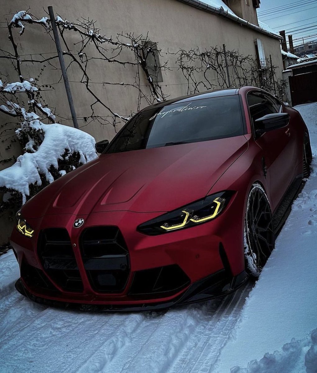 FastCarsWorld's tweet photo. BMW M4 Competition ✨ https://t.co/iPI7qDcSUM