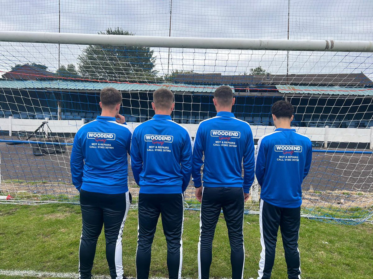 A big thank you to Woodend Garage for sponsoring the tracksuits for the lads this year we appreciate it. If you need anything done to your vehicle e.g new tyres/MOT/Services go give them a visit or give them a call 💪

#upthelane 💙