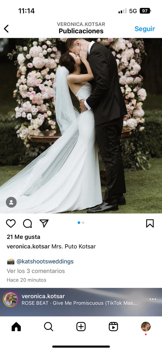 naiaraconde14's tweet photo. La mujer de Kotsar poniendo “Mrs. Puto Kotsar” 🤣🤣🤣 https://t.co/jOIU6hXm5G