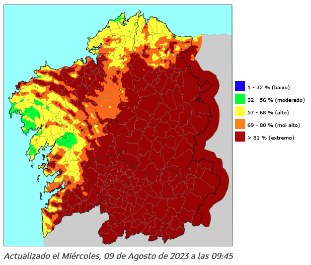VOSTgalicia's tweet photo. #IRDI #Galicia
Situación del riesgo de incendios forestales en Galicia.

Recuerda que durante la época de peligro alto de incendios, del 1 de julio al 30 de septiembre, se prohíbe fumar 🚭 y hacer fuego 🔥 en terrenos forestales 🌳. https://t.co/Hu7VatV4RI