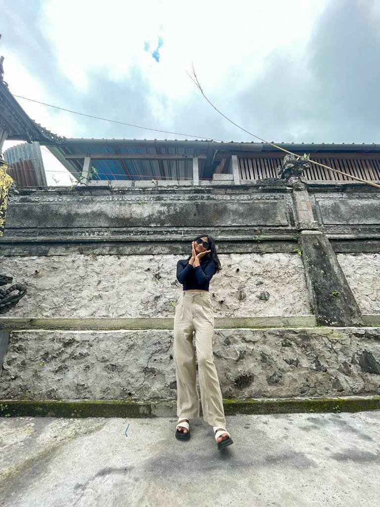 bubblerraw's tweet photo. 🌷💃💮 OOTD UNDER 100K 

Baju crop: https://t.co/WuXlRgBGlZ
Kulot: https://t.co/57n3kmdahp
Kaca mata  10 rebu : https://t.co/1EvCkRVTXc  
Sandal : https://t.co/tmqxOAsI2P https://t.co/4Wf4ebDL84