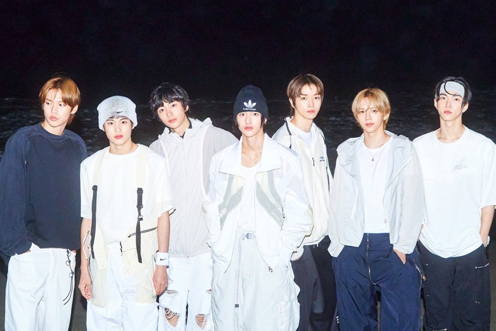 hi this is a new account for our best boys <a href="/RIIZE_official/">RIIZE</a> please show some support and spread the word thank you so much 💗
#RIIZE