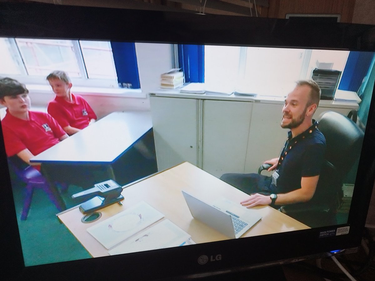 Pob lwc i ti <a href="/TrevarthenTom/">Tom Trevarthen</a> heddiw yng nghystadleuaeth Dysgwr y Flwyddyn!! #amdani <a href="/eisteddfod/">eisteddfod</a> <a href="/YsgolHR/">宁宁</a>