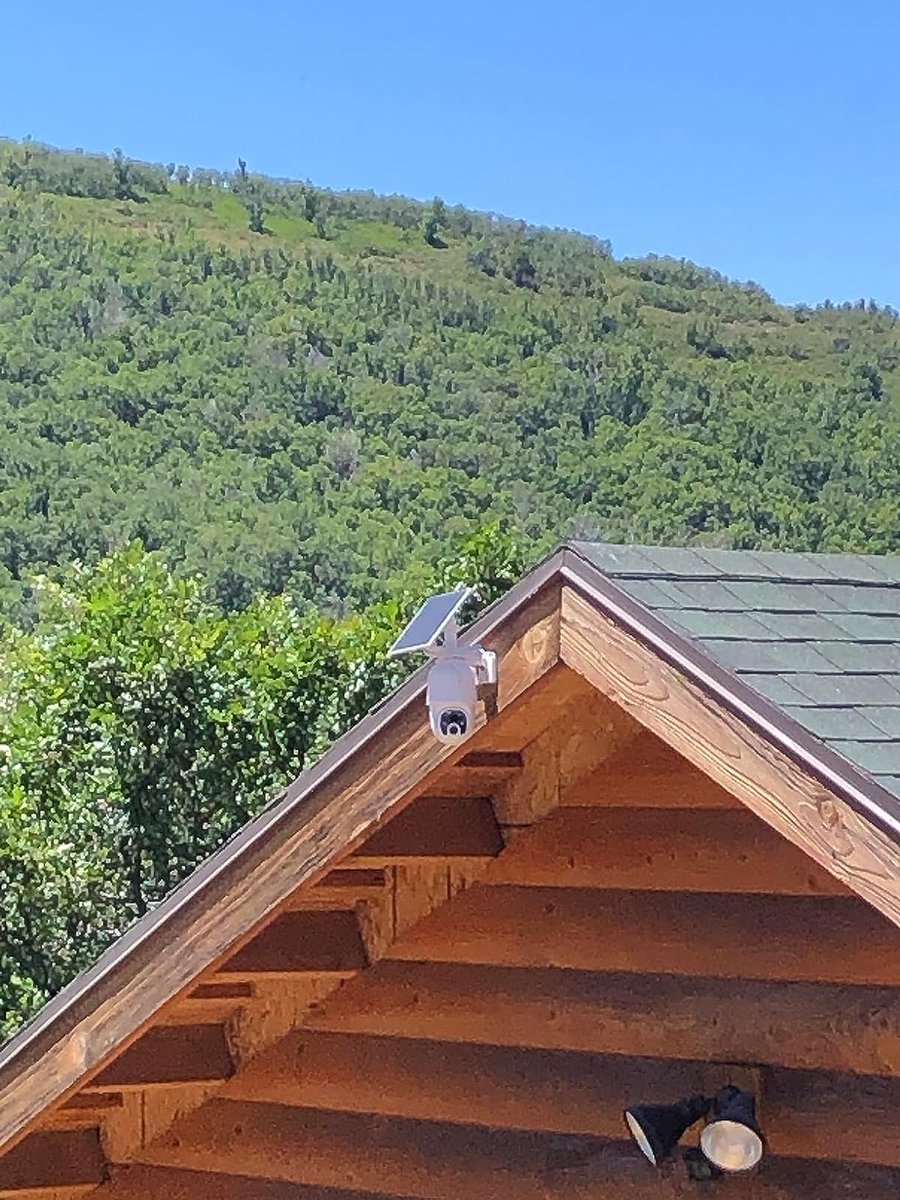 The Sovmiku CQ1A was mounted kinda high up.☀️
#solarsecuritycamera #securitycamera
bit.ly/SovmikuCQ1ACam…