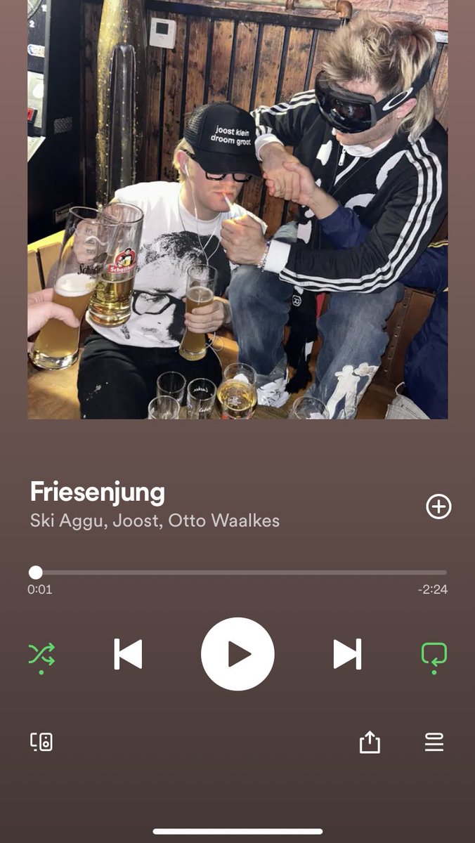 kelbflte's tweet photo. top 4 nervigste Lieder all time https://t.co/ynfJRoeLRI