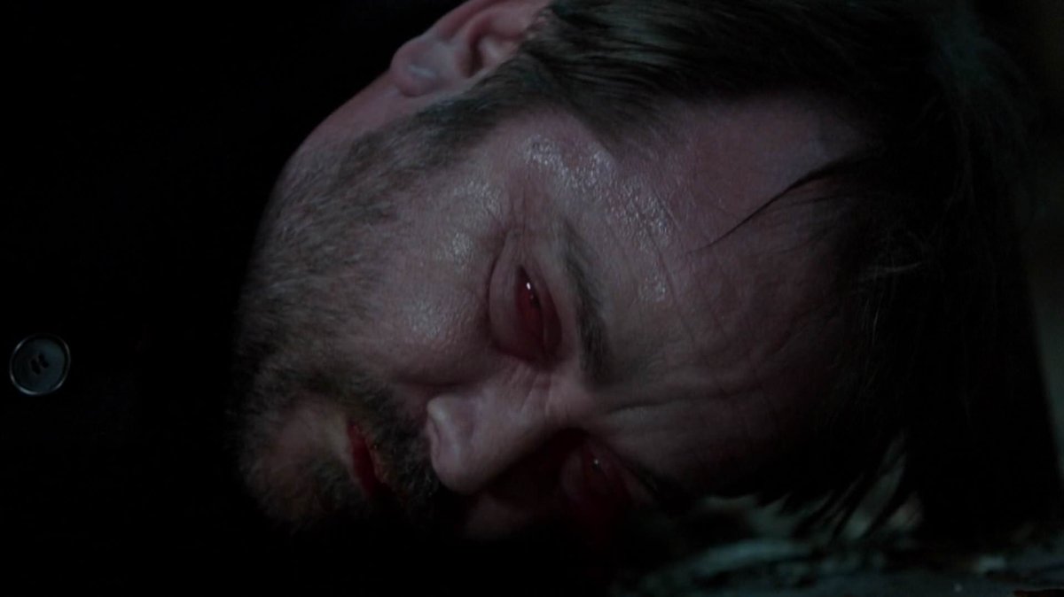 S_Winchester_mt's tweet photo. Тоже наелся и спит https://t.co/QYr7Lp6RxP