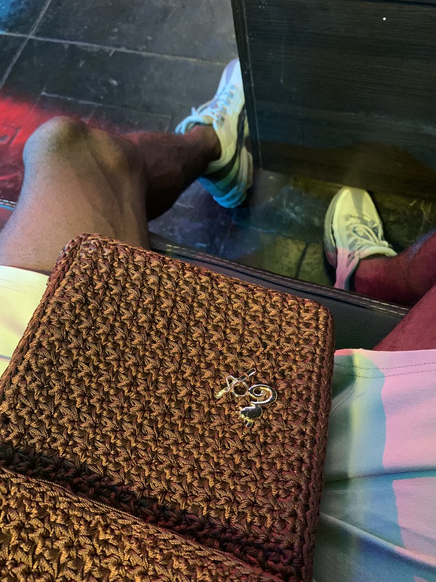 Loveofkingdee's tweet photo. On set 🎥 https://t.co/eiXSSelzW0