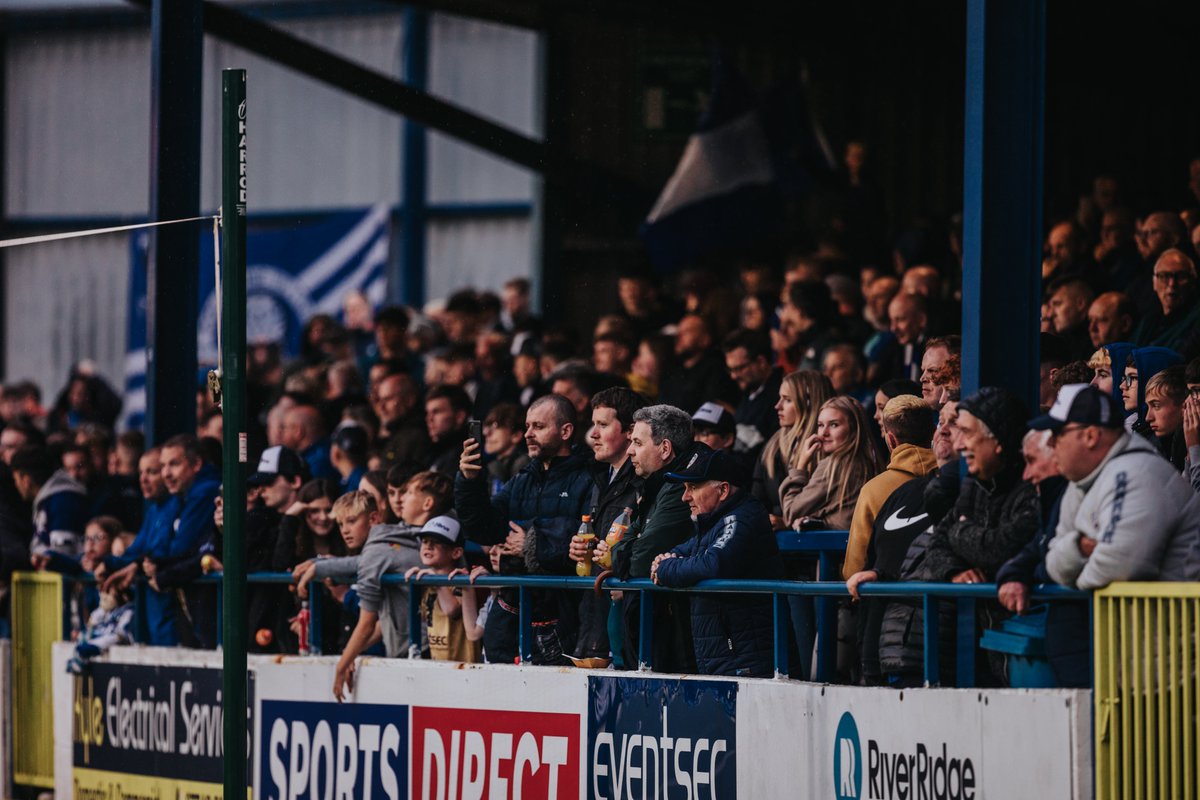 ColeraineFC's tweet image. 𝐔𝐍𝐅𝐎𝐑𝐆𝐄𝐓𝐓𝐀𝐁𝐋𝐄 𝐌𝐎𝐌𝐄𝐍𝐓𝐒

Let's go on a journey together.

Friday night was great and we want to experience that once again.

Get your season ticket now and be #InThatNumber for the 2023/24 campaign ⤵ #COTB

👉 colerainefc.com/ticketing/