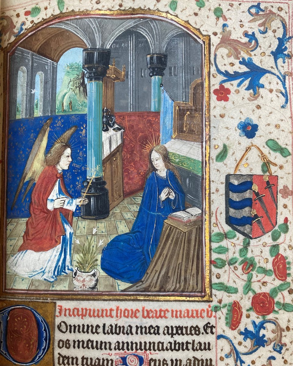 Happy #BookLoversDay everyone! Enjoy this illustration of the Virgin Mary at the Annunciation, kneeling before an open book from TCD MS 103 Book of Hours. Coming soon to a screen near you! 
#BooksofHours
#ManuscriptsForMedievalStudies
#VirtualTrinityLibrary