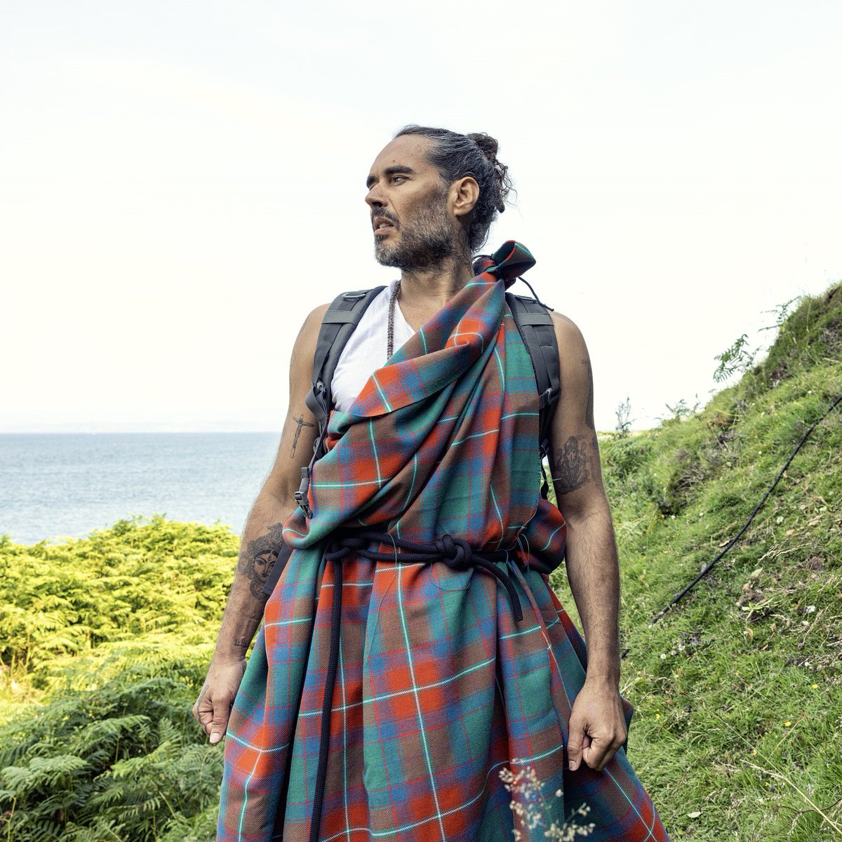 Russell Brand tweet media