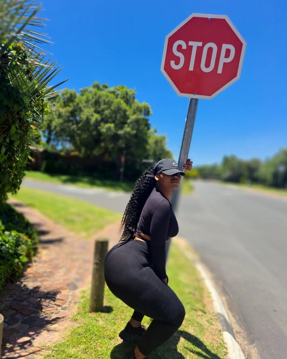 Retweet here for a follow/follow back ❤️