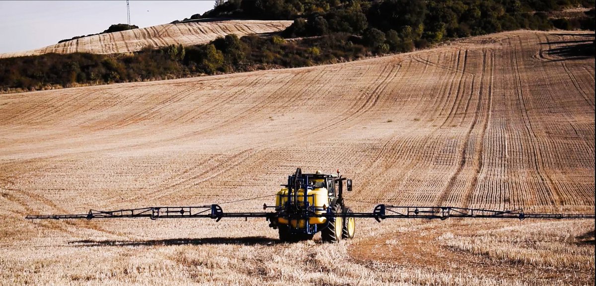 DosEsferas's tweet photo. 🌱🚜 ¡Descubre la revolución en la agricultura! 🌾✨ Hoy te presentamos la Agricultura 4.0, ¡cambiando el juego en el campo! 

Desde #DosEsferas , te invitamos a explorar este emocionante mundo con este video que hicimos para @la_sembradora . 👩‍🌾👨‍🌾

https://t.co/pJbPe4P3ua https://t.co/5wrzsgBeql