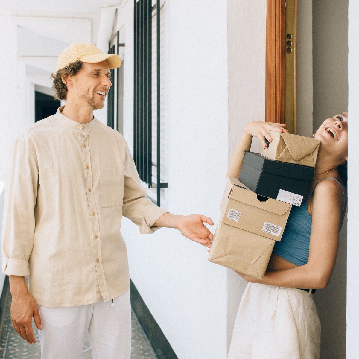 Footwear is always in style, whether it’s sneaker, sandal, or boot season. Footwear #warehouses must prioritize fast and accurate handling due to the large return volume.
Learn more Caja’s solutions for #footwear #fulfillmentcenter #logistics:cajarobotics.com/footwear