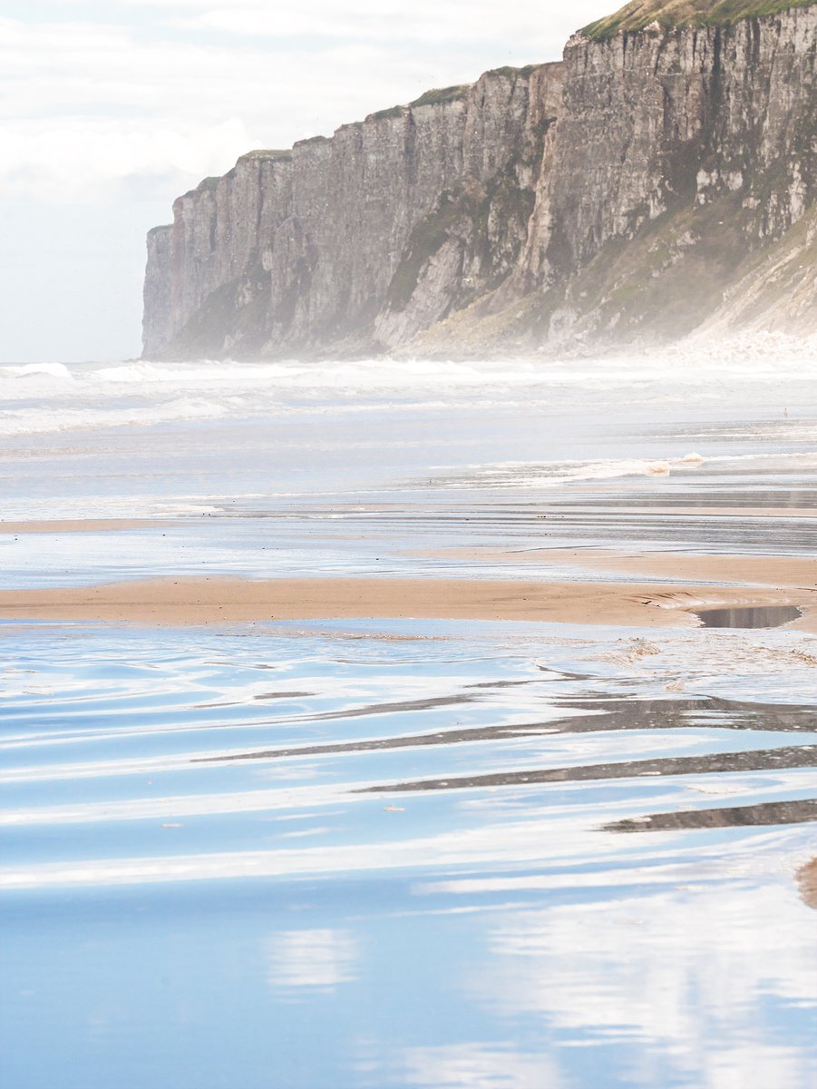 Dannykenealy's tweet image. Bampton Cliff's.  I have just enjoyed a lovely two days with the family fossil hunting on the beaches' of Yorkshire. I nearly didn't bring the camera, it was only as i was leaving Sunday morning i decided to take it. I knew i only had roughly half a battery and i the 100-400mm