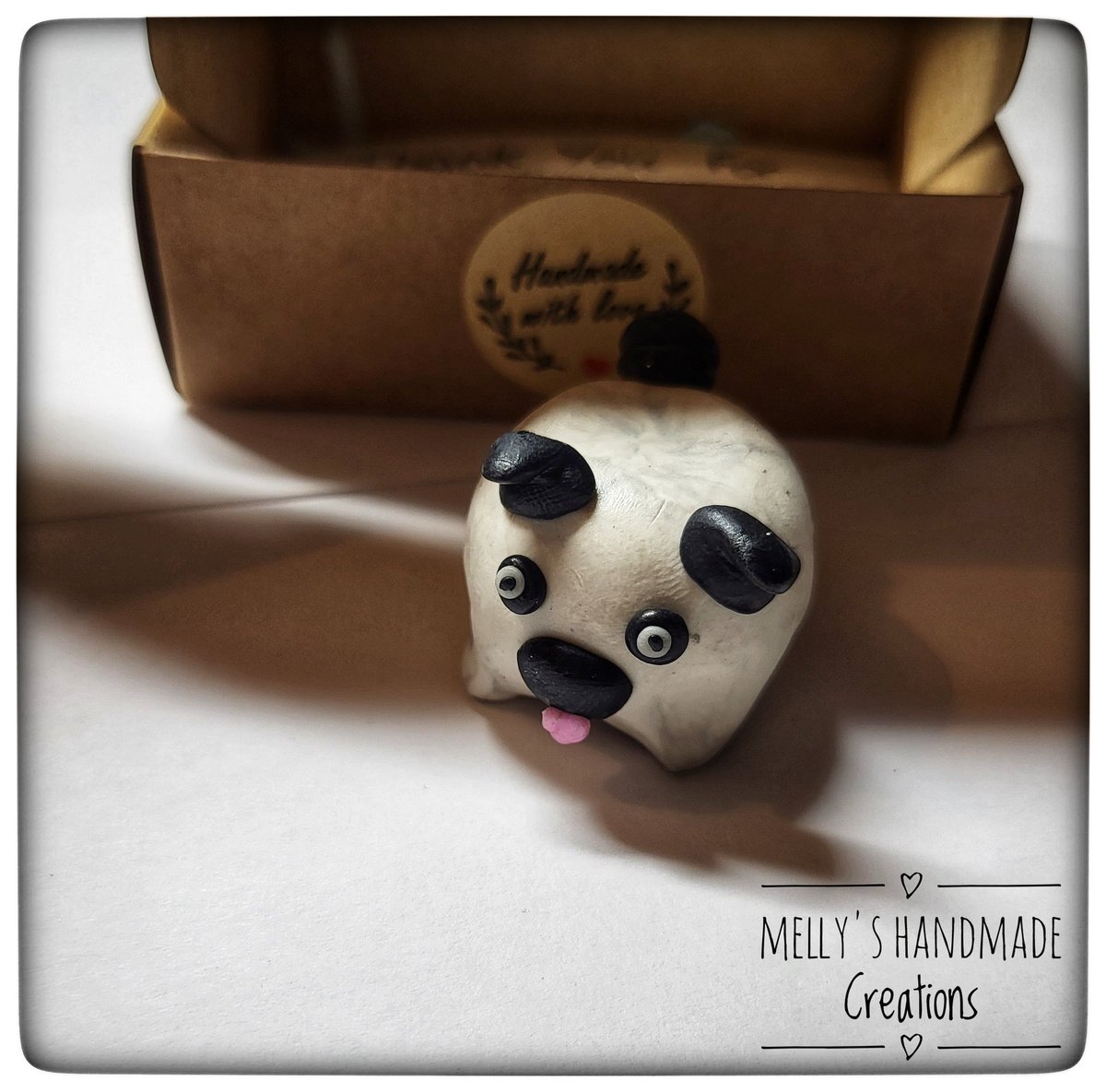 MellysHandmade's tweet photo. I'm introducing another Newbie to the Pocket Buddies 🐾
He's cute, loveable &amp; very cheeky Please give a woof-tastic welcome to puggley doggy 🐕
Check out my full range in the pictures 👾🦕🦖🐌😺🐶
https://t.co/eIVWKSnN46
🦄💜🇮🇪
#CraftBizParty #MHHSBD #heartofireland #mentalhealth https://t.co/ZaWa8gfmJh